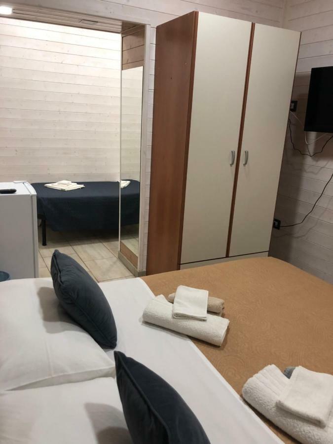 Rooms Chanel Syracuse ภายนอก รูปภาพ